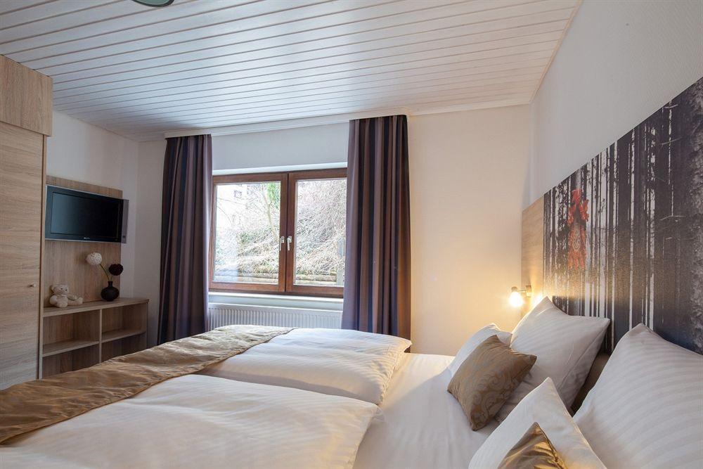 Best Western Plus Schwarzwald Residenz Triberg im Schwarzwald Exterior foto