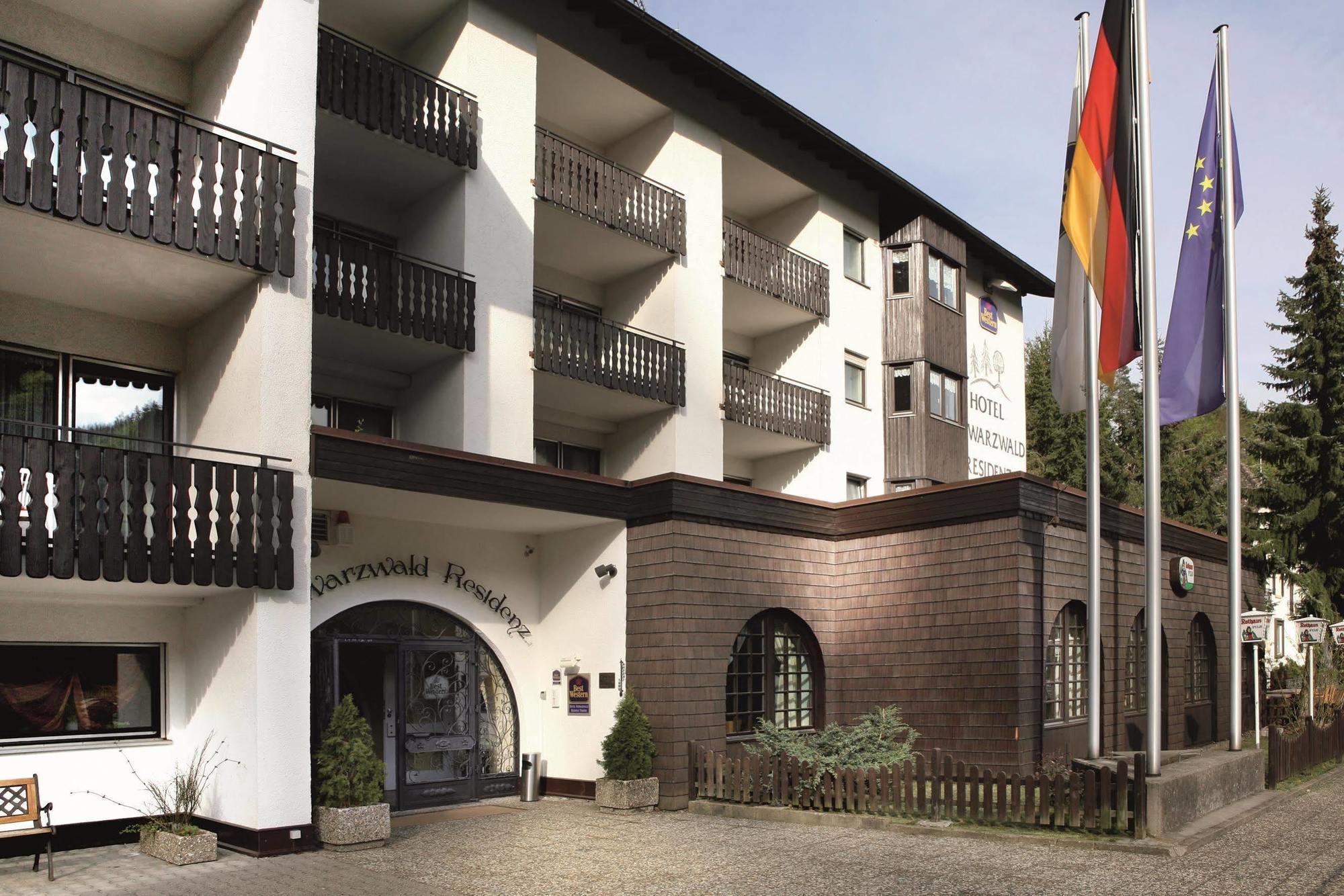 Best Western Plus Schwarzwald Residenz Triberg im Schwarzwald Exterior foto